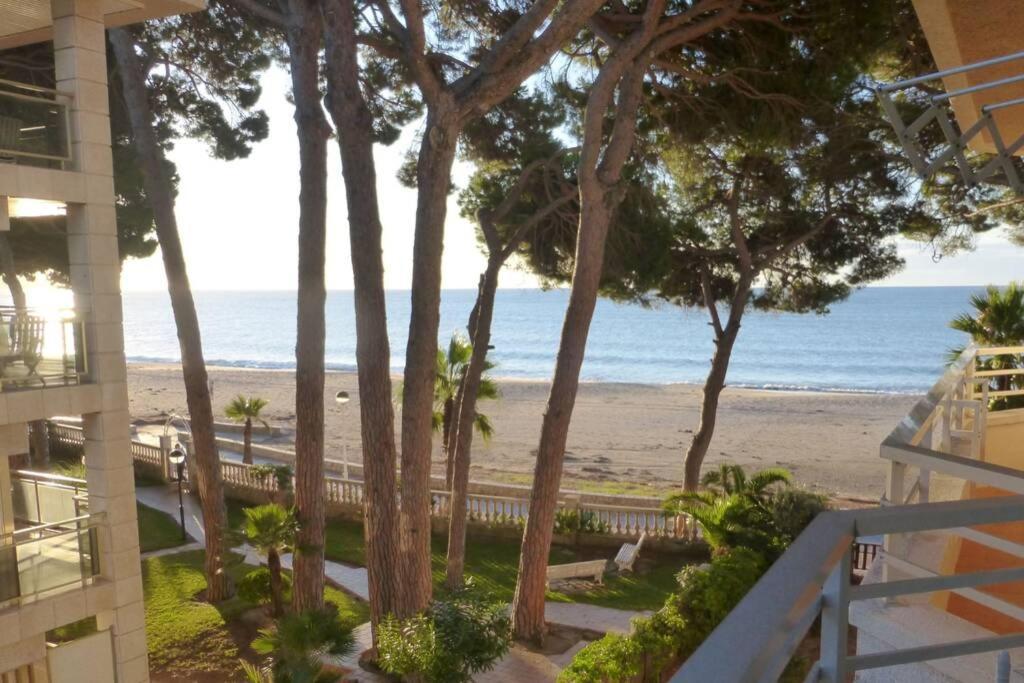 Apartamento A 1ª Linea De Mar, Vilafortuny 坎布里尔斯 外观 照片
