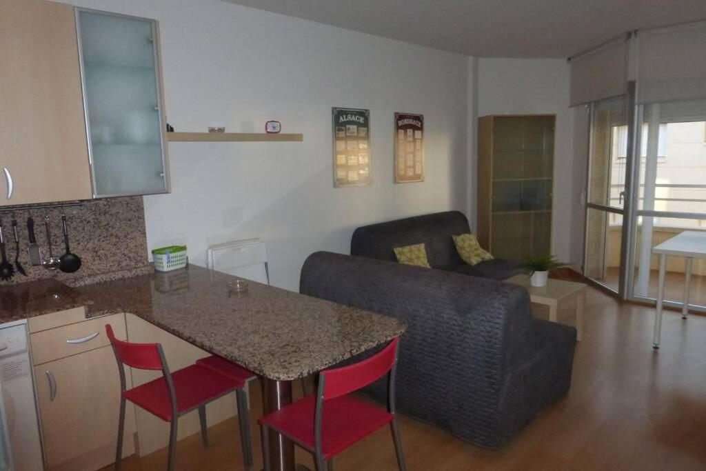 Apartamento A 1ª Linea De Mar, Vilafortuny 坎布里尔斯 外观 照片