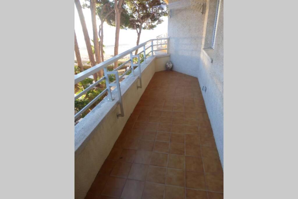 Apartamento A 1ª Linea De Mar, Vilafortuny 坎布里尔斯 外观 照片